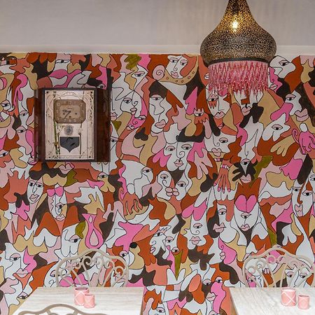 Le Singe Rose Bed & Breakfast Marrakesh Bagian luar foto
