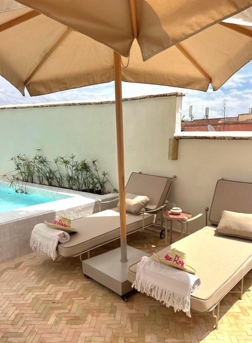 Le Singe Rose Bed & Breakfast Marrakesh Bagian luar foto