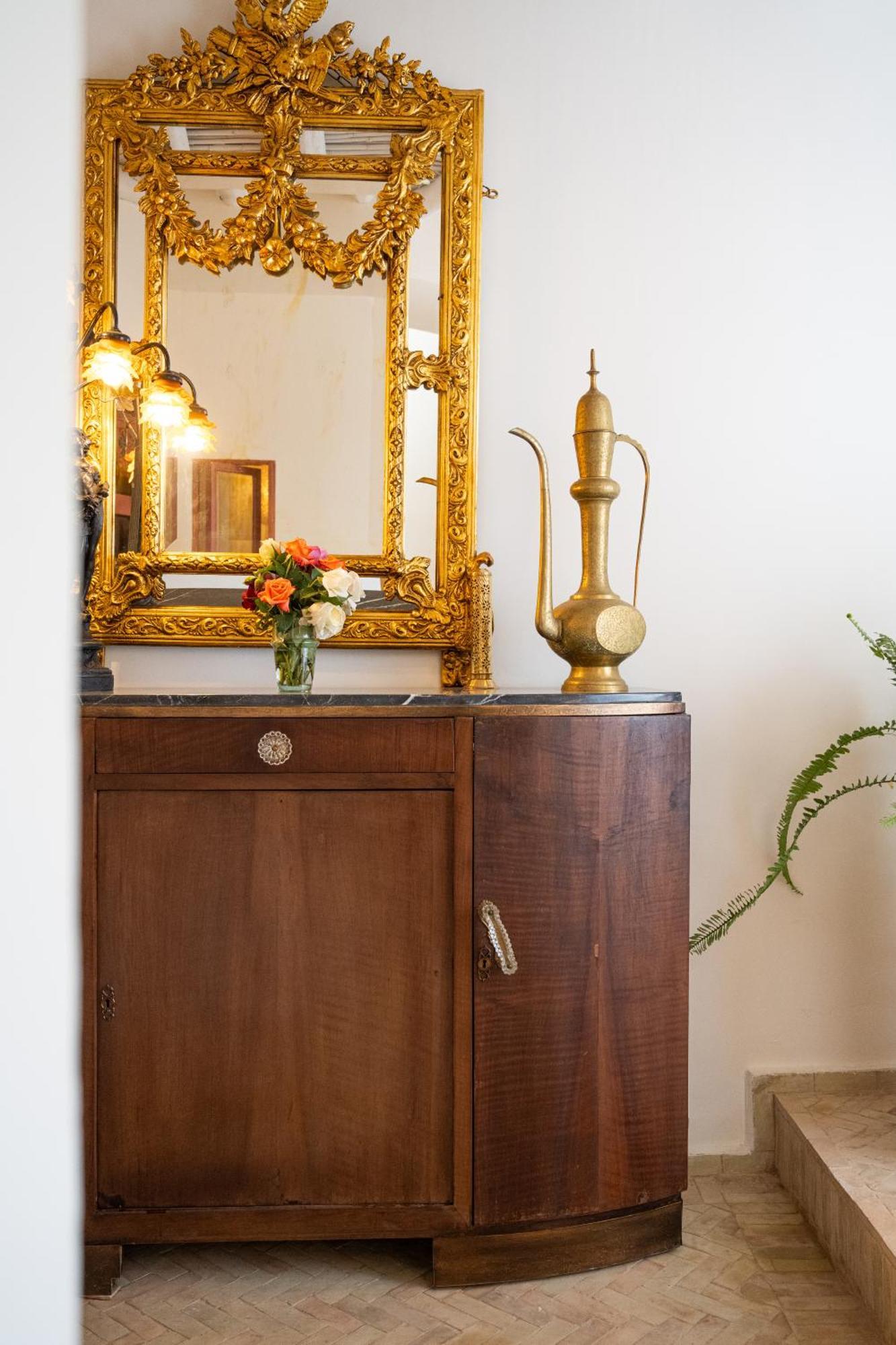 Le Singe Rose Bed & Breakfast Marrakesh Bagian luar foto